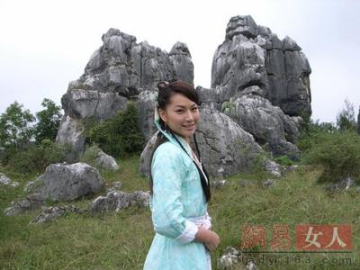 李东辉与郑浩妍9年恋情告终，从恋人回归同事关系